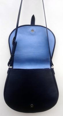 Alice Angevin, Les Sacs à M'Alice Sac à Main Gibecière T2 Bleu Marine, ouvert