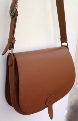 Alice Angevin, Les Sacs à M'Alice Sac à Main Gibecière T2 Gold, côté