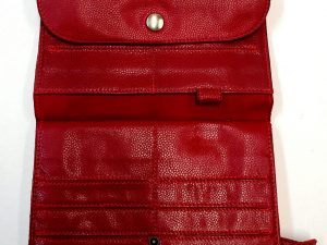 A.A.Les Sacs à M'Alice, Compagnon de voyage Rouge ouvert recto