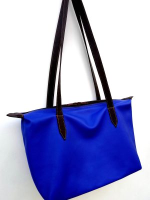 A.A.Les Sacs à M'Alice Sac à main Champlan Bleu, poignets marron, coté
