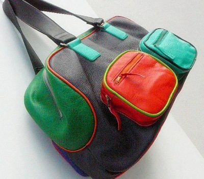 Alice Angevin, Les Sacs à M'Alice Bagage à main avion, cinq couleurs, de biais