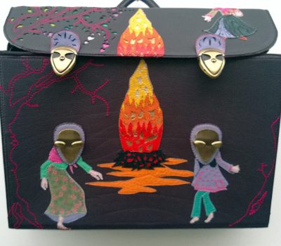 Alice Angevin, Les Sacs à M'Alice Cartable Ihauteri, ouvert
