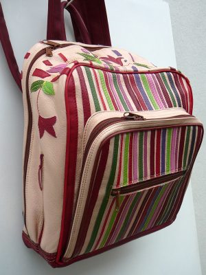 Alice Angevin, Les Sacs à M'Alice Grand Sac à Dos Carré de biais