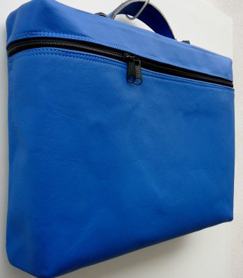 Alice Angevin, Les Sacs à M'Alice Housse à PC Portable Zippée veau bleu dur, coté