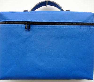 Alice Angevin, Les Sacs à M'Alice Housse à PC Portable Zippée veau bleu dur