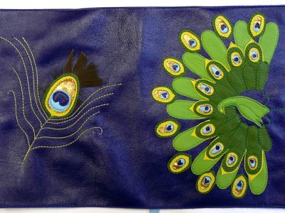 Alice Angevin, Les Sacs à M'Alice Liseuse Bleu Nuit ouverte