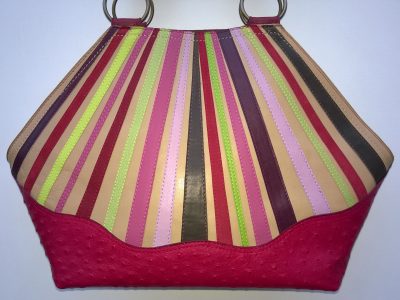 Alice Angevin, Les Sacs à M'Alice Sac à Main Elegant Bandes de cuirs parées, rouge cerise autruche, moka