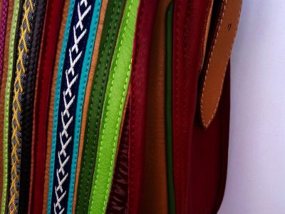 Alice Angevin, Les Sacs à M'Alice Sac à Main Gibecière T2 beiges rayé rouge coté droit