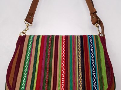 Alice Angevin, Les Sacs à M'Alice Sac à Main Gibecière T2 beiges rayé rouge devant