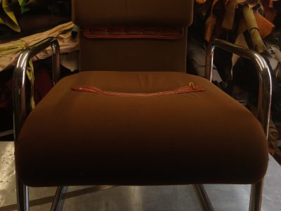 Les Sacs à M'Alice,Alice Angevin, Fauteuil 70', avant