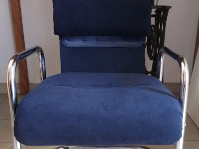 Les Sacs à M'Alice,Alice Angevin, Fauteuil 70', refait bleu