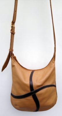 Alice Angevin, Les Sacs à M'Alice, Pochette Ttipia Beige croix
