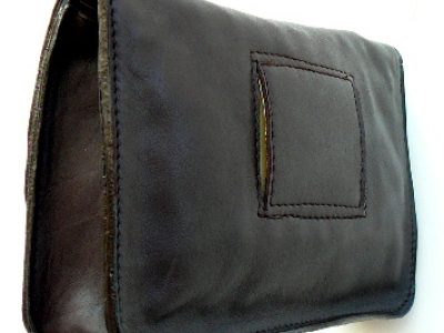 Alice Angevin, Les Sacs à M'Alice, Petite pochette à la ceinture, dos